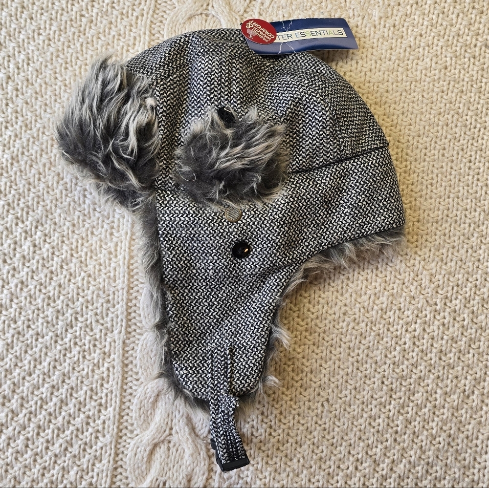 Gray Winter Trapper Hat with Faux Fur